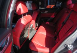 2020 Alfa Romeo Giulia - Image 26