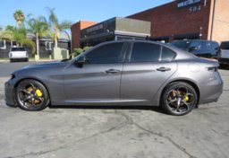 2020 Alfa Romeo Giulia - Image 6