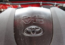 2019 Toyota Tacoma 4WD - Image 33