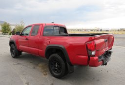 2019 Toyota Tacoma 4WD - Image 5