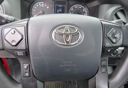 2019 Toyota Tacoma 4WD - Image 34