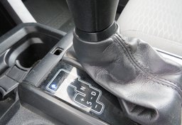 2019 Toyota Tacoma 4WD - Image 43