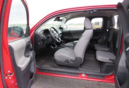 2019 Toyota Tacoma 4WD - Image 26