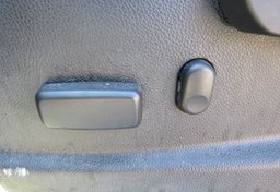 2019 Chevrolet Colorado - Image 41