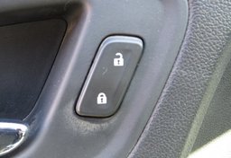 2019 Chevrolet Colorado - Image 44