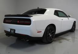 Thumbnail of 2016 Dodge Challenger