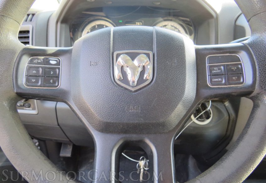 2017 Ram 3500 Chassis Cab - Image 40