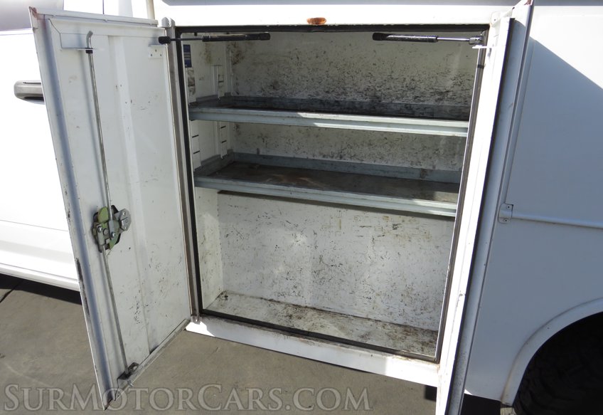 2017 Ram 3500 Chassis Cab - Image 15