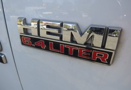 2017 Ram 3500 Chassis Cab - Image 23