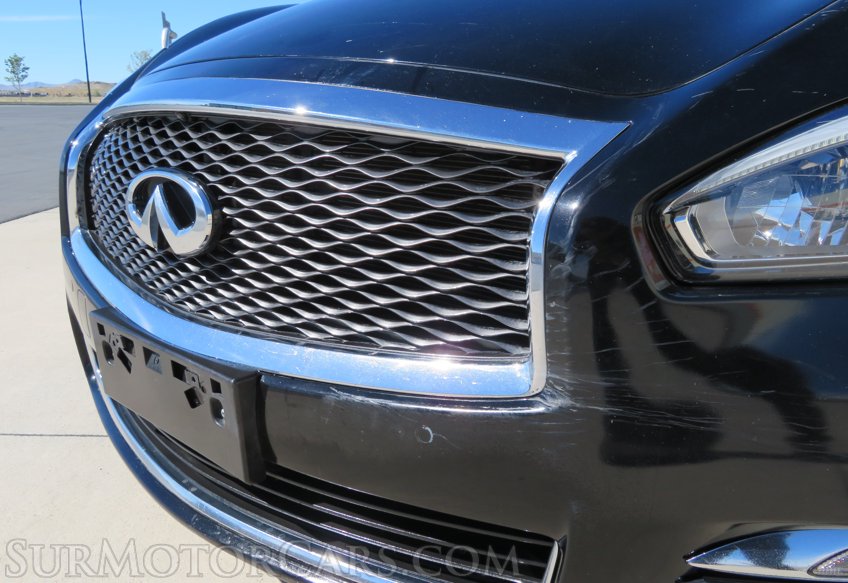 2017 Infiniti Q70 - Image 18