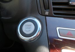 2017 Infiniti Q70 - Image 45