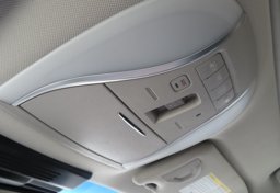 2017 Infiniti Q70 - Image 48