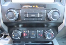 2020 Ford F-150 - Image 38