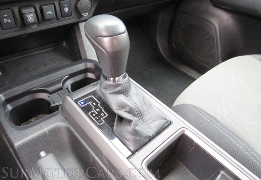 2021 Toyota Tacoma 4WD - Image 38