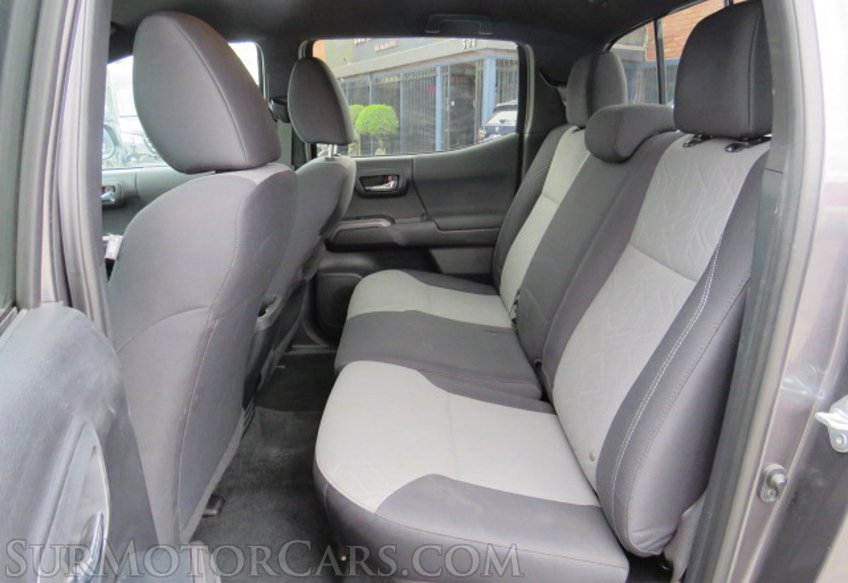 2021 Toyota Tacoma 4WD - Image 31