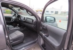 2021 Toyota Tacoma 4WD - Image 22