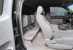 Thumbnail of 2006 Toyota Tacoma