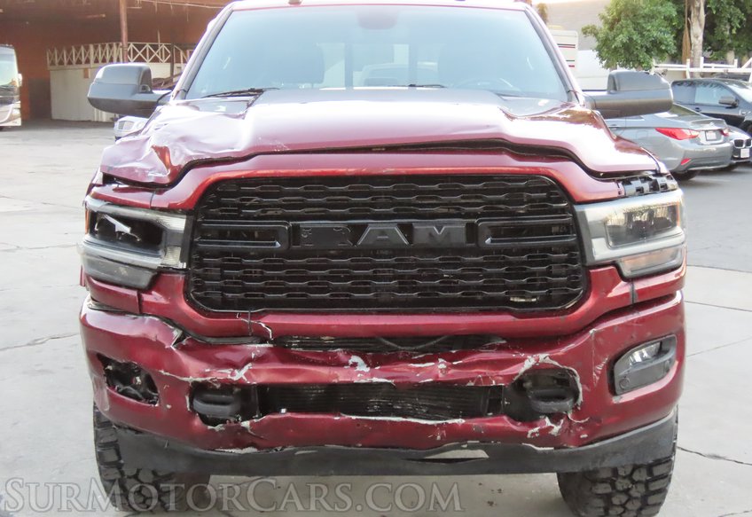2022 Ram 2500 4x4 Laramie - Image 11