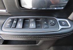 2022 Ram 2500 4x4 Laramie - Image 52