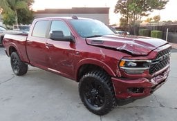 2022 Ram 2500 4x4 Laramie - Image 2