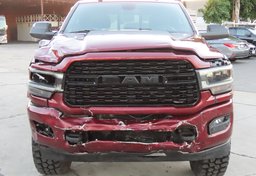 2022 Ram 2500 4x4 Laramie - Image 11