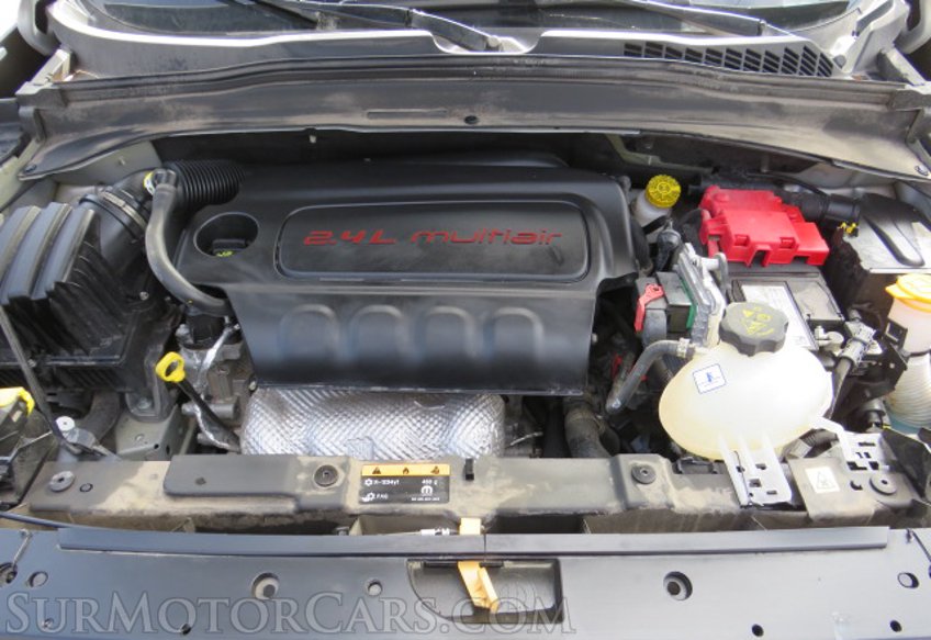 2020 Jeep Renegade - Image 46