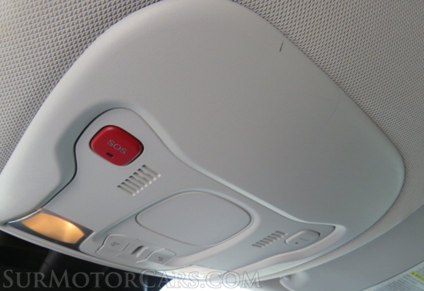 2020 Jeep Renegade - Image 44