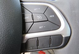 2020 Jeep Renegade - Image 43