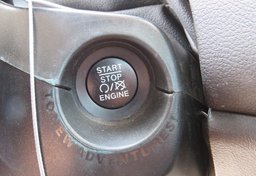 2020 Jeep Renegade - Image 42