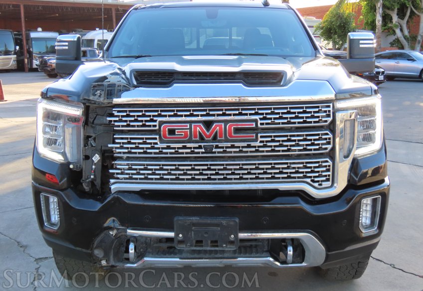 2023 GMC Sierra 3500HD - Image 11
