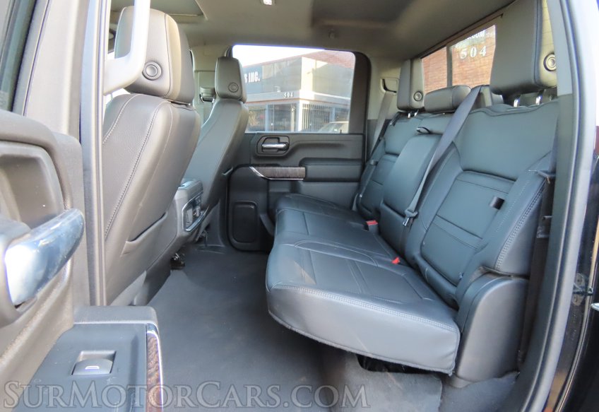 2023 GMC Sierra 3500HD - Image 28