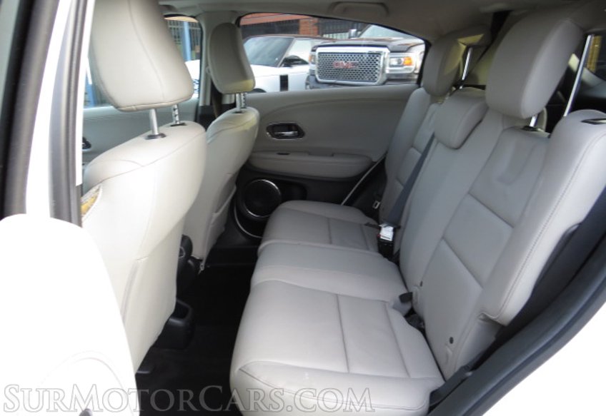 2017 Honda HR-V - Image 23