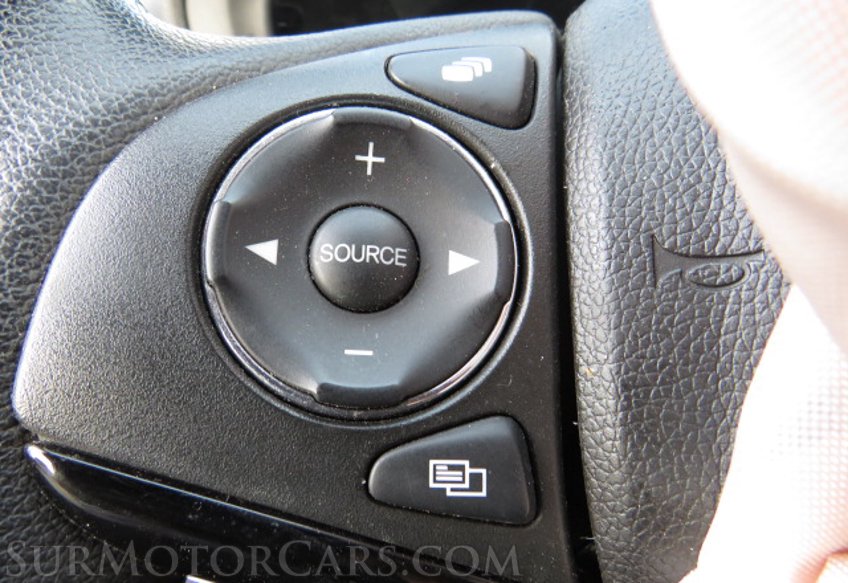 2017 Honda HR-V - Image 34