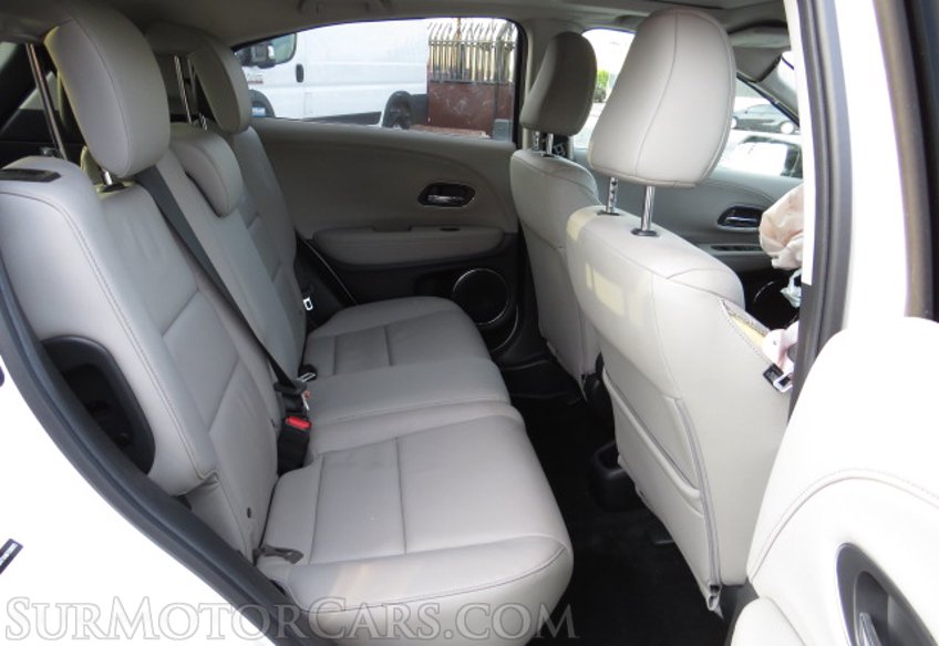 2017 Honda HR-V - Image 31