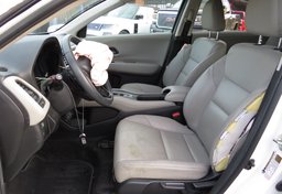 2017 Honda HR-V - Image 29