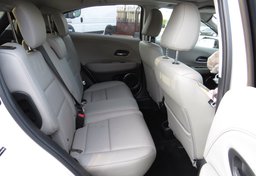 2017 Honda HR-V - Image 31