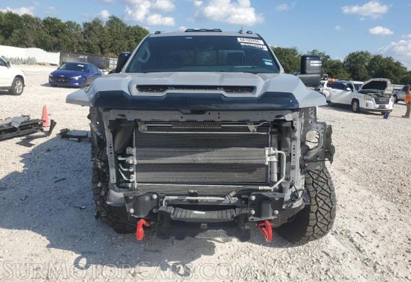 2024 GMC Sierra 2500HD - Image 3