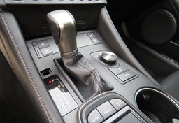 2015 Lexus RC 350 - Image 37