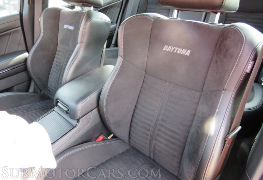 2021 Dodge Charger - Image 35