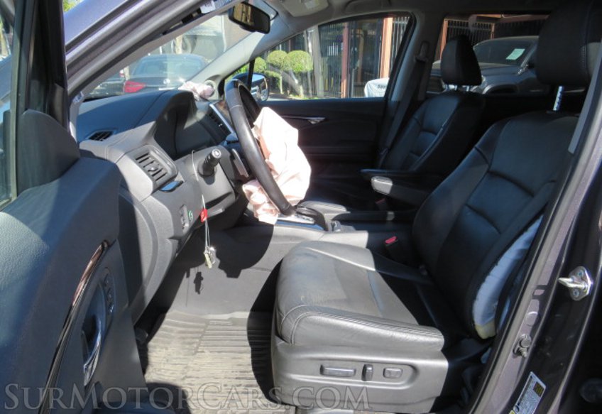 2016 Honda Pilot - Image 25