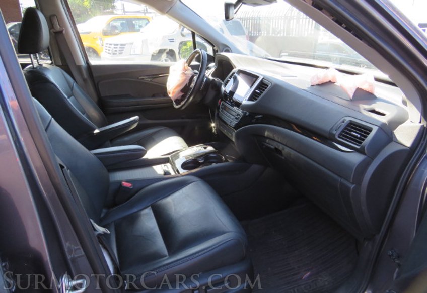 2016 Honda Pilot - Image 28