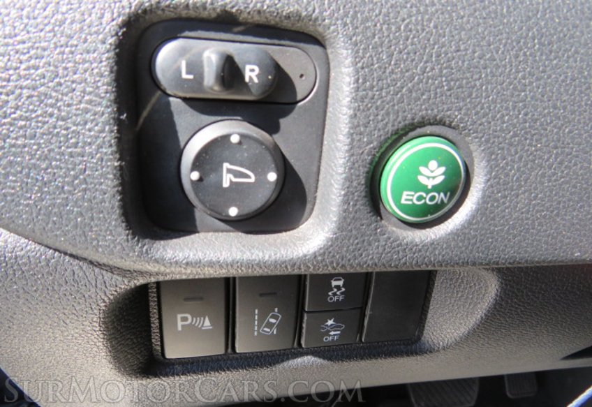 2016 Honda Pilot - Image 40