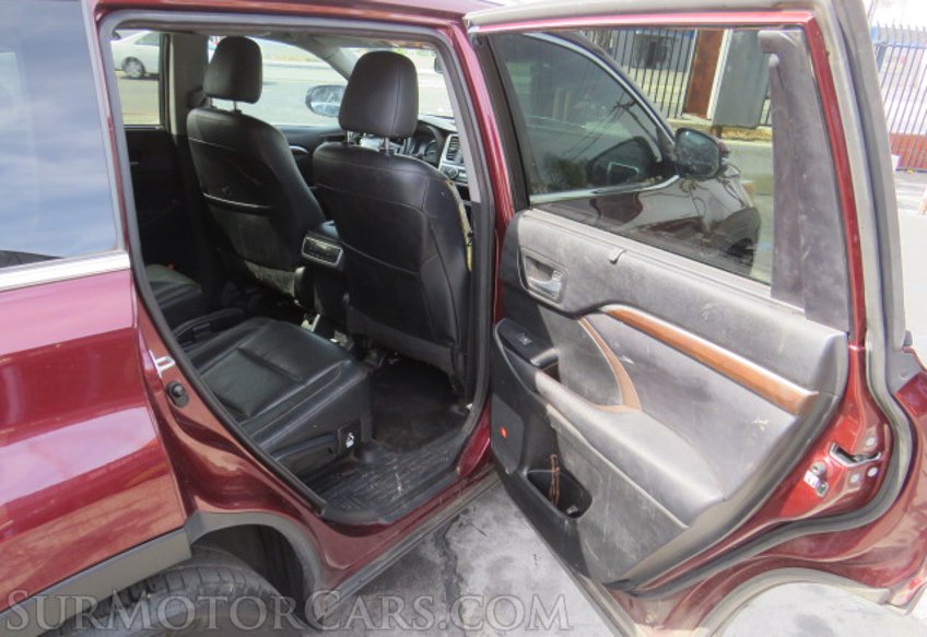 2016 Toyota Highlander - Image 23