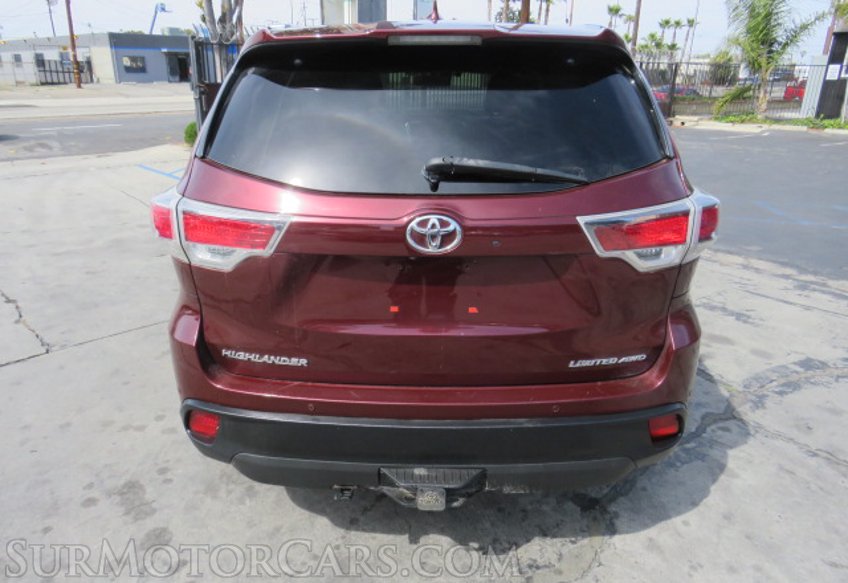 2016 Toyota Highlander - Image 12