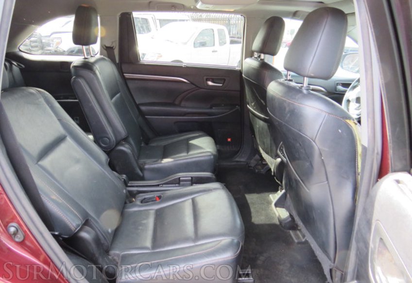 2016 Toyota Highlander - Image 25