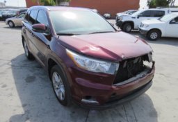 2016 Toyota Highlander - Image 4