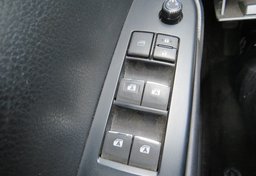 2016 Toyota Highlander - Image 38