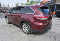 2016 Toyota Highlander - Image 7