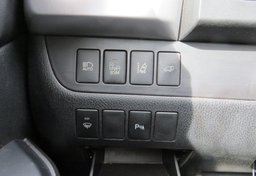 2016 Toyota Highlander - Image 35