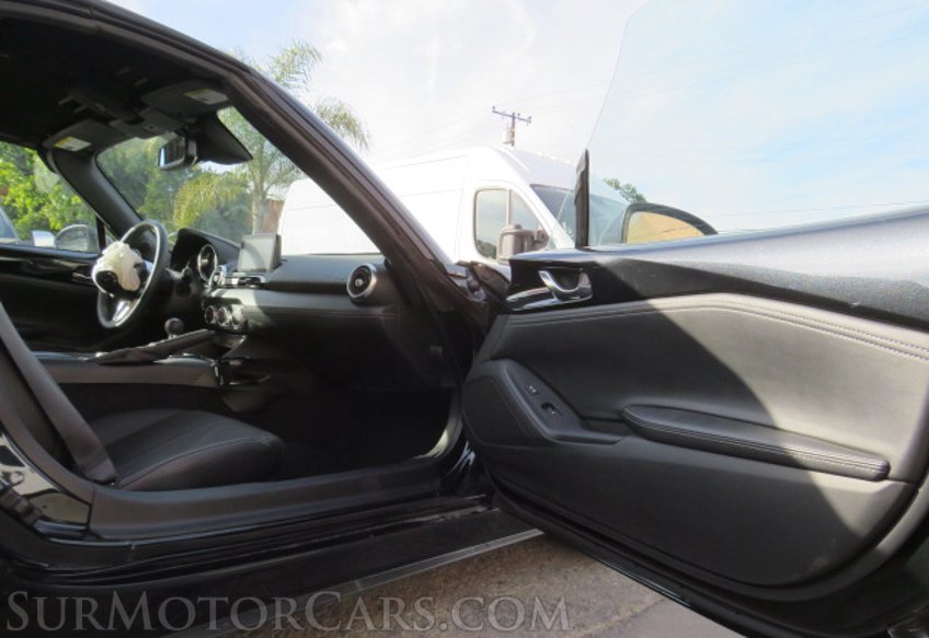 2022 Mazda MX-5 Miata - Image 25